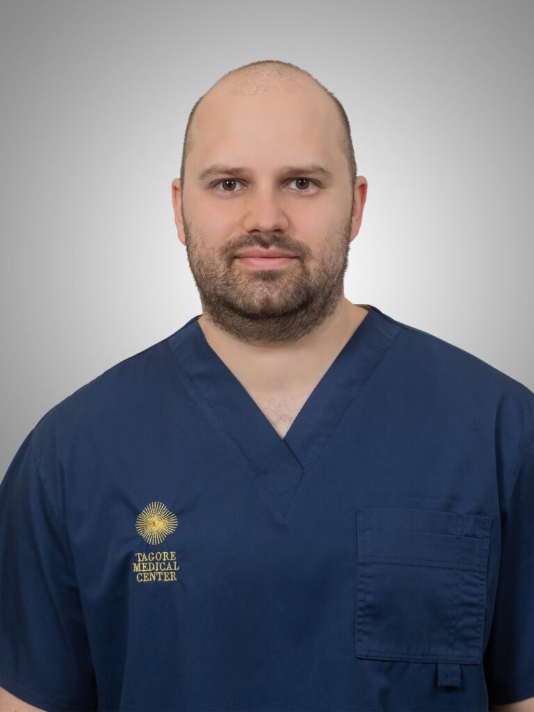 Dr. Varga Bálint Ádám