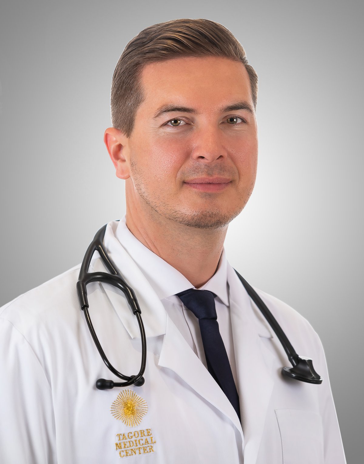 Dr. med. habil. Aradi Dániel PhD