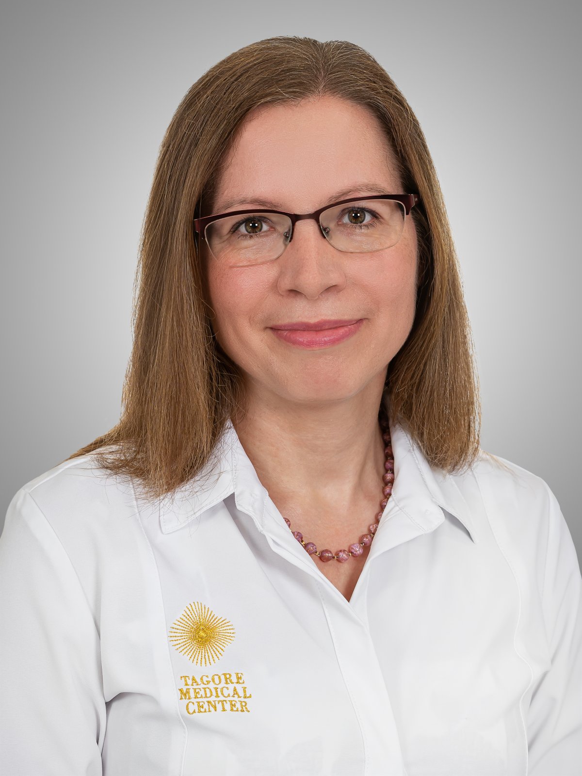 Dr. Kormos Zsófia