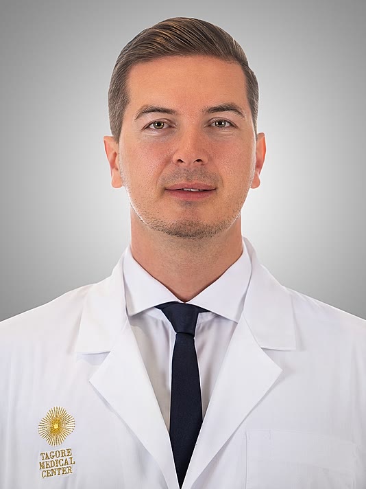Dr. Aradi Dániel PhD.